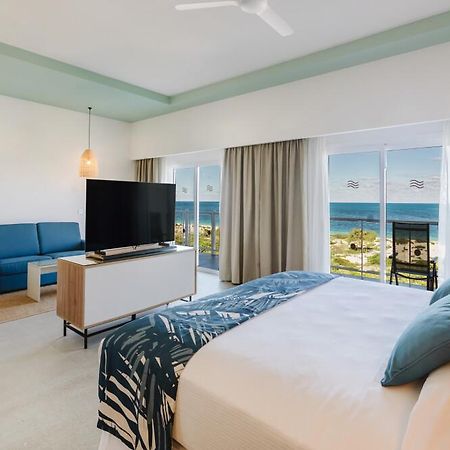 Riu Latino Adults Only Hotel Cancun Exterior photo